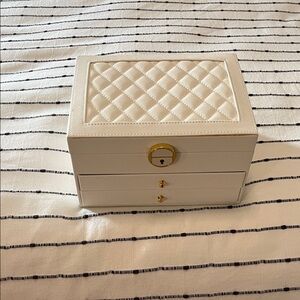 Elegant White Jewelry Box with Gold Accents